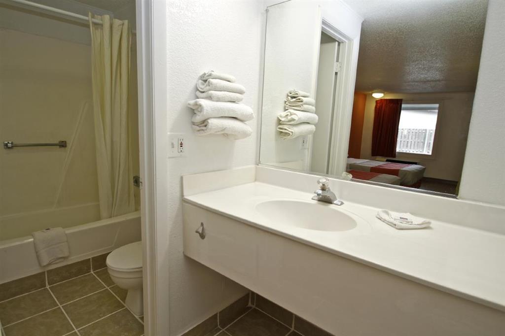 Motel 6 カラマズー 部屋 写真