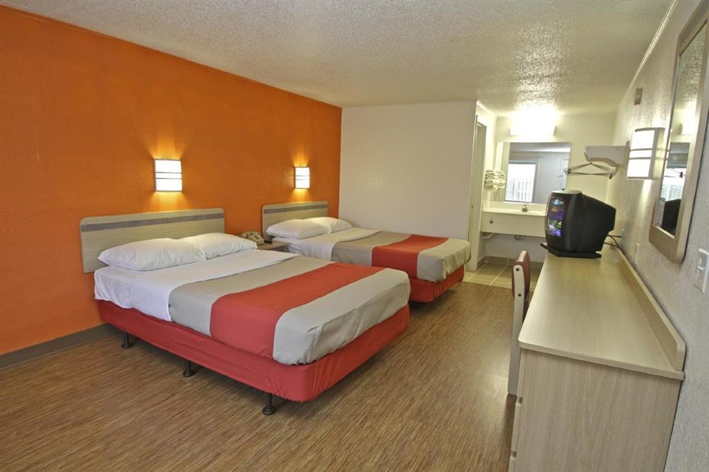 Motel 6 カラマズー 部屋 写真