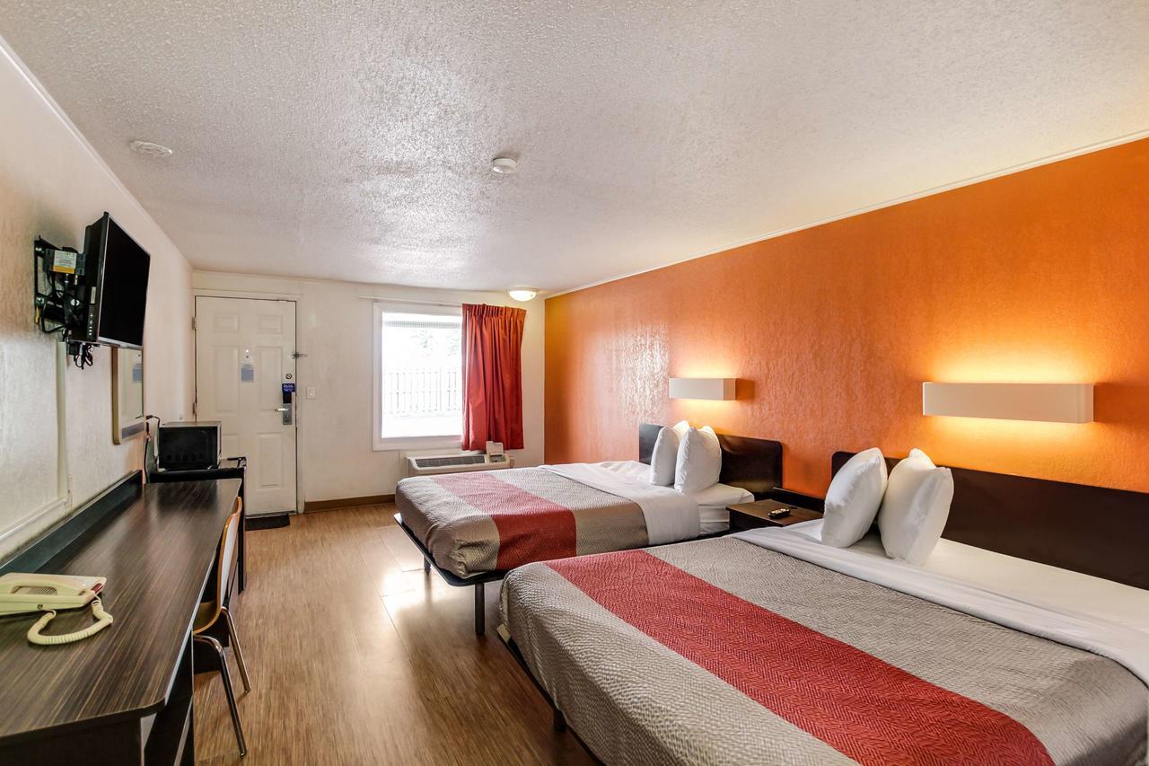 Motel 6 カラマズー エクステリア 写真