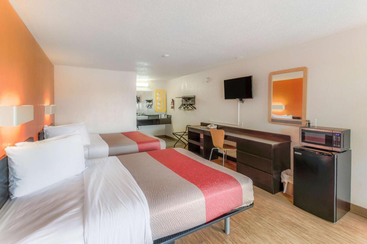 Motel 6 カラマズー エクステリア 写真