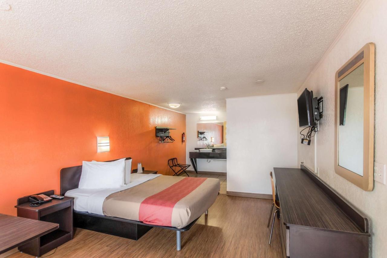 Motel 6 カラマズー エクステリア 写真